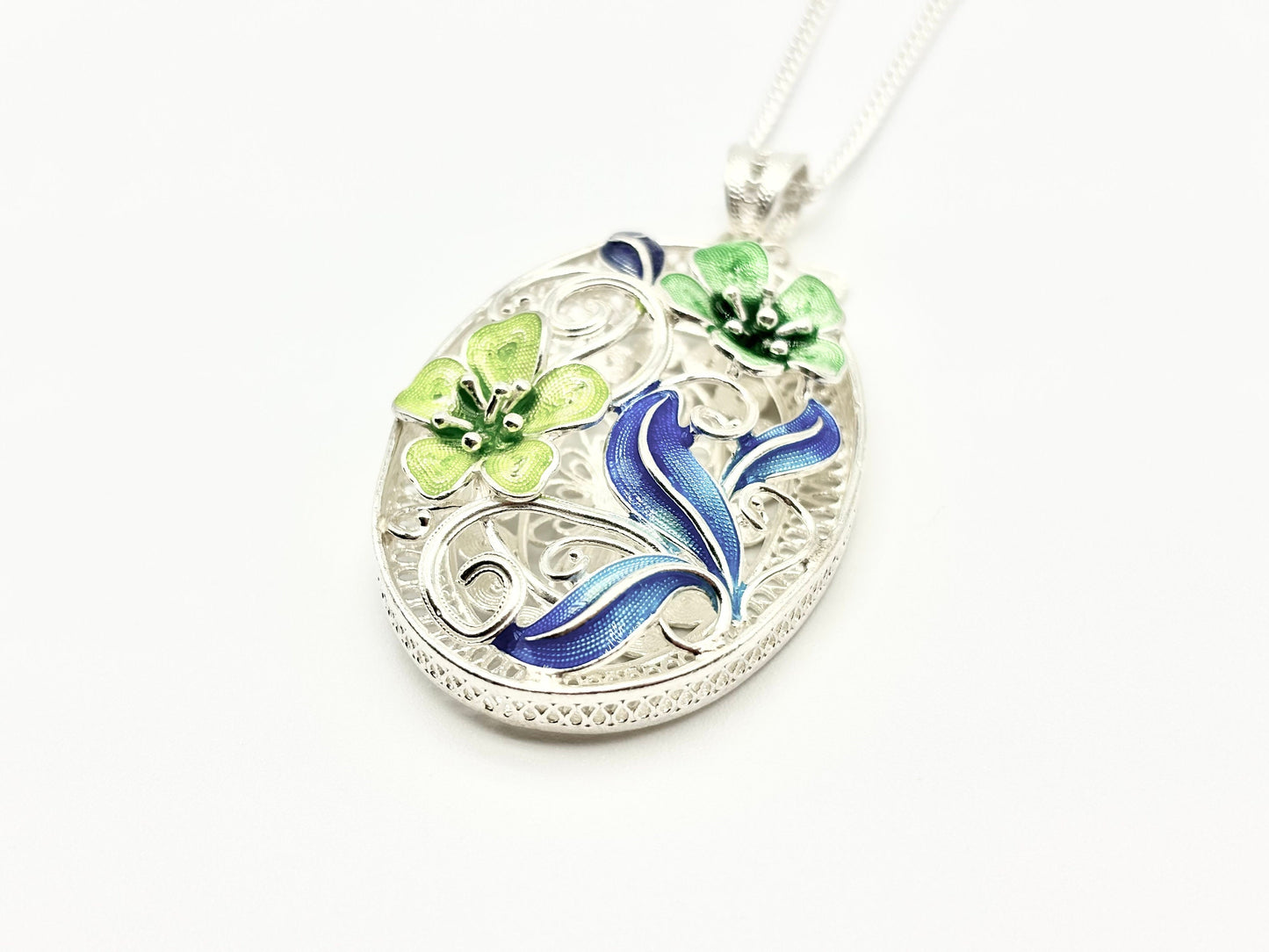 Hollow Blooming Flower Pendant