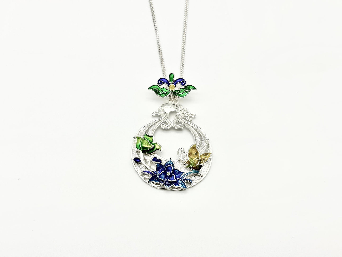 Flower Circle Pendant