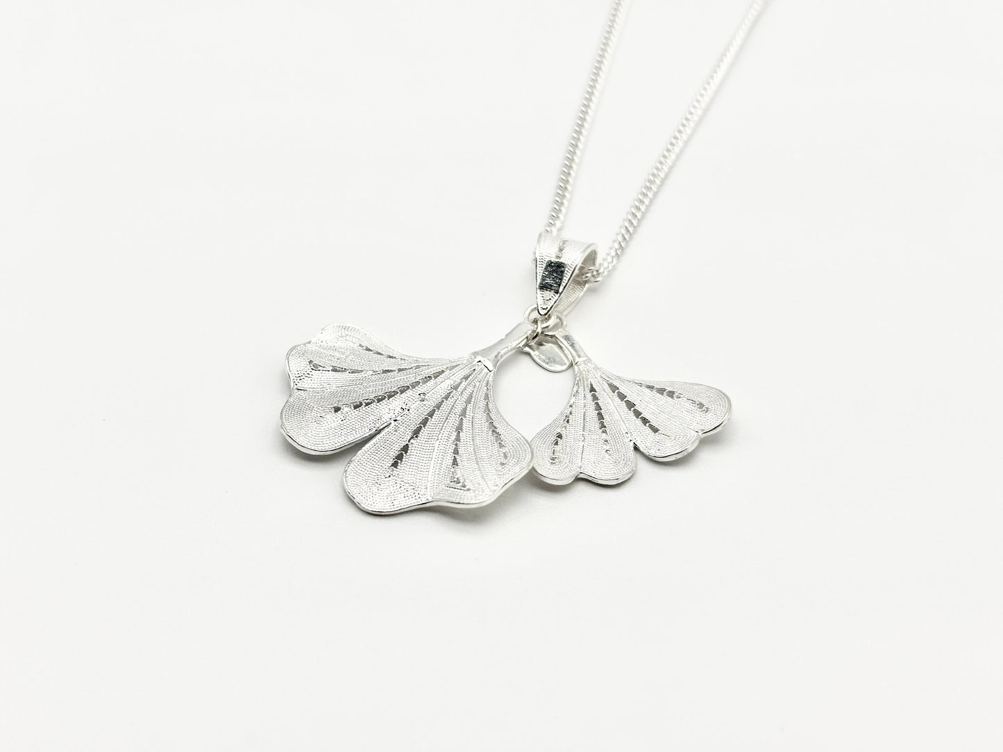 Tassel Flower Pendant Necklace