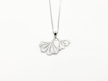 Tassel Flower Pendant Necklace