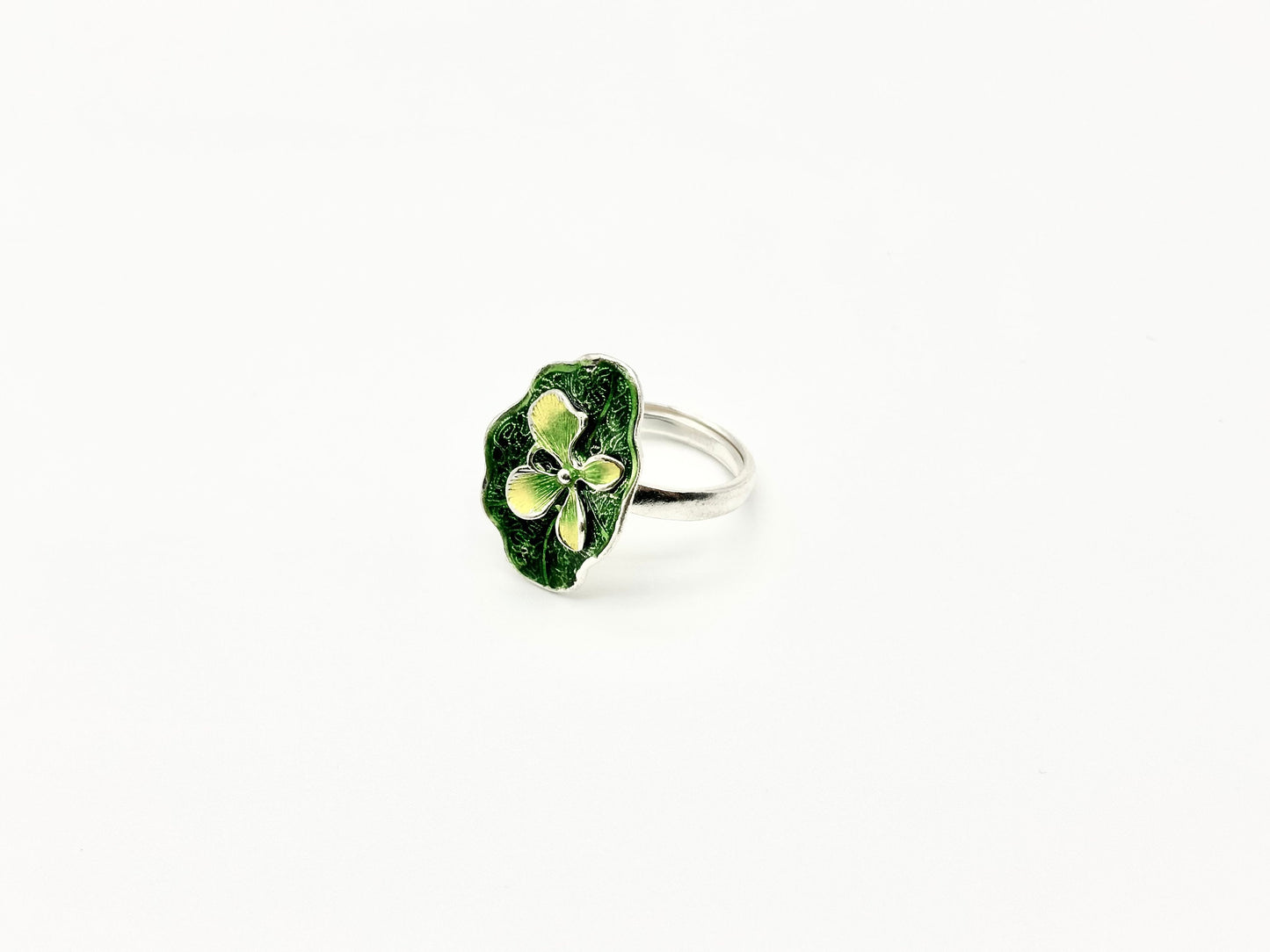 Green Lutos Leaf Ring