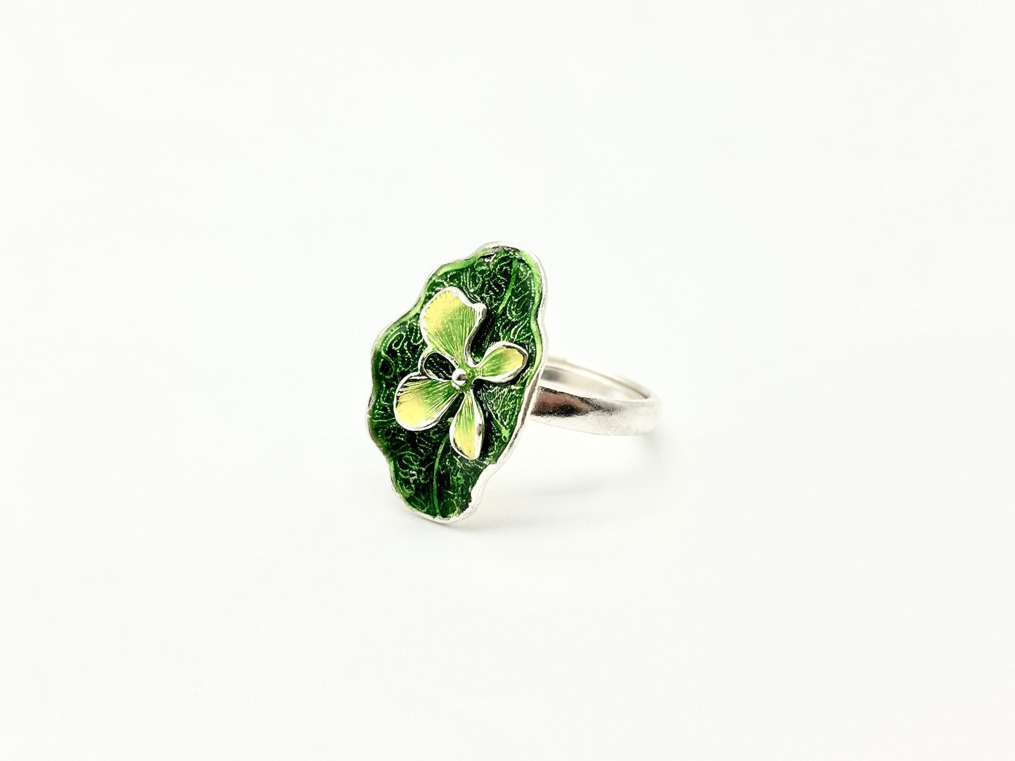 Green Lutos Leaf Ring