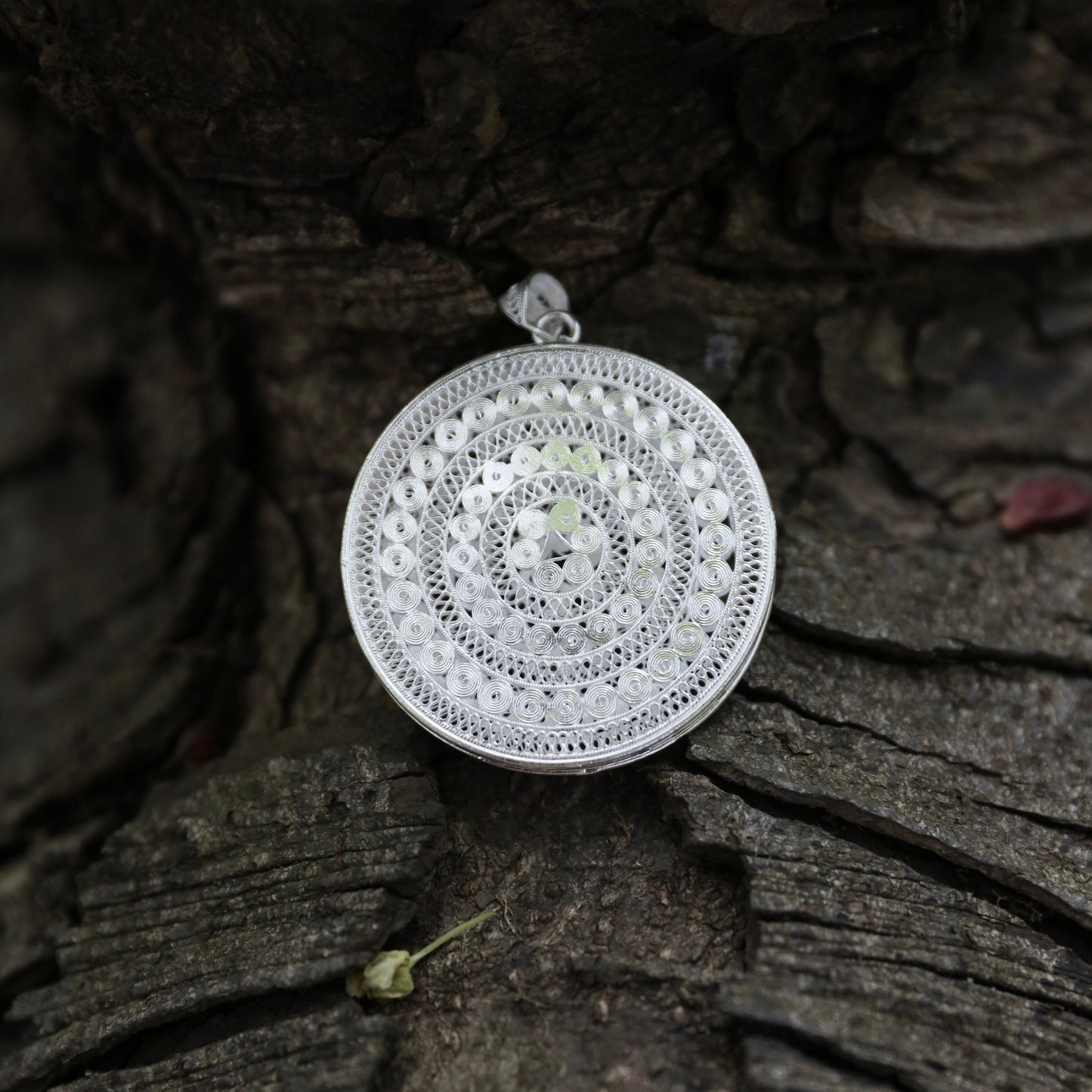 Round Shape Pendant