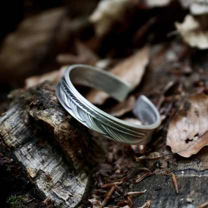 Lyrical Leaves Bangle