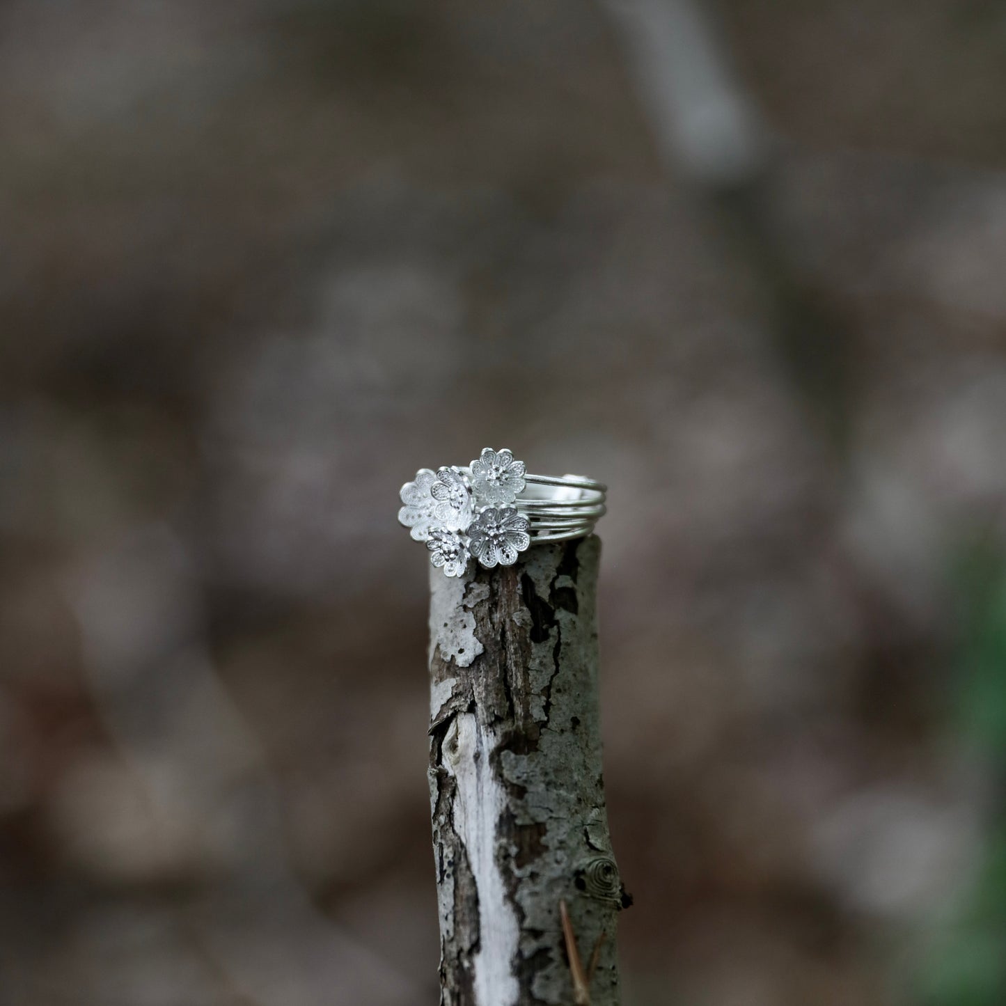 Layered Flowers Ring